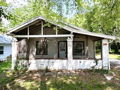 2238 N Rogers Avenue, Springfield, MO, 65803