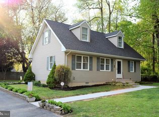 37 Massachusetts Ave, Earleville, MD 21919
