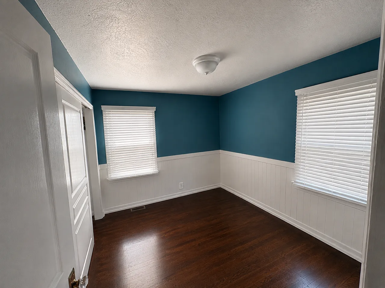 2 bed, 1351 sqft, $2,200 — Photo 2
