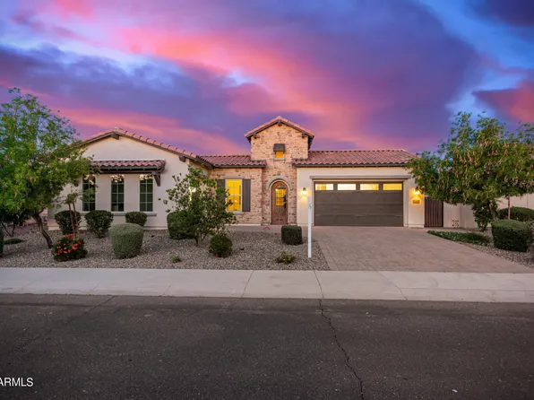 7549 S QUINN Court, Gilbert, AZ 85298