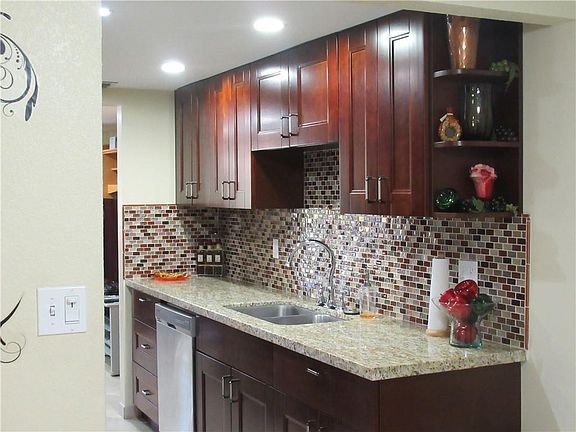 5th image of 8000 NW 28th Street #30