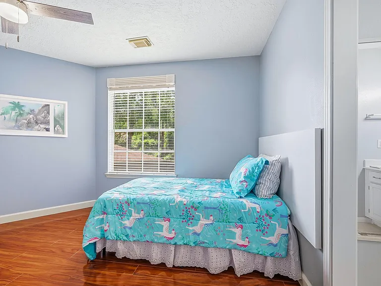 531 W North Hill Dr — Photo 36