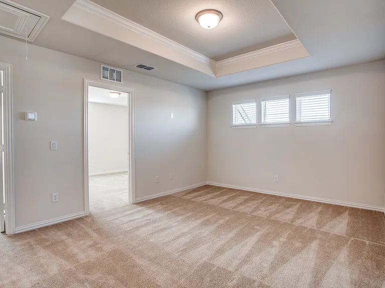 1237 Sharp St — Photo 10