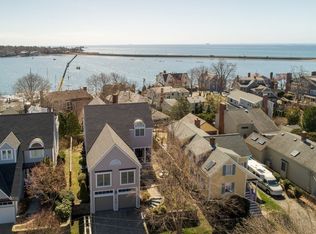 10 Walnut St, Marblehead, MA 01945