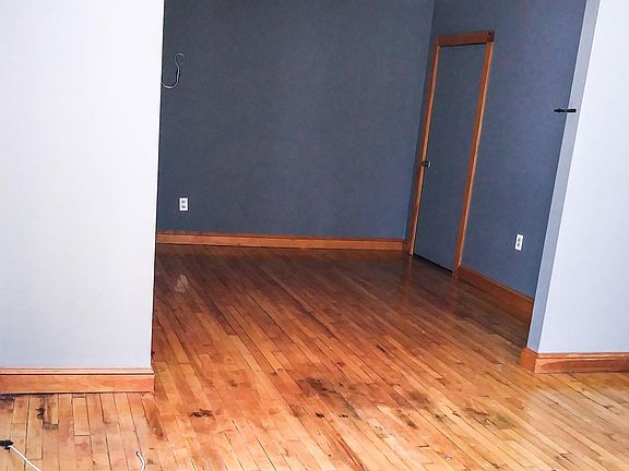 5th image of 240 Hudson St