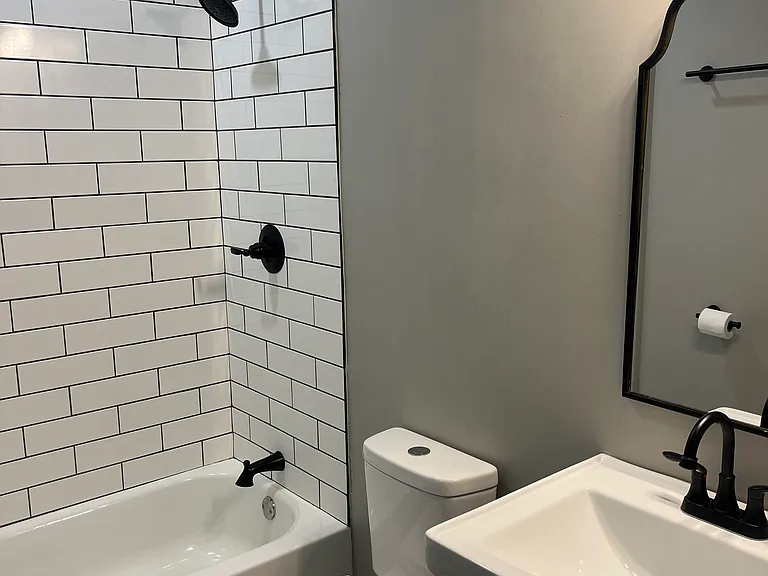 3804 Central Ave #10 — Photo 6
