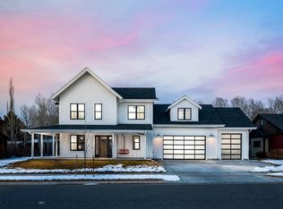 1225 Pinnacle Star St, Bozeman, MT 59715