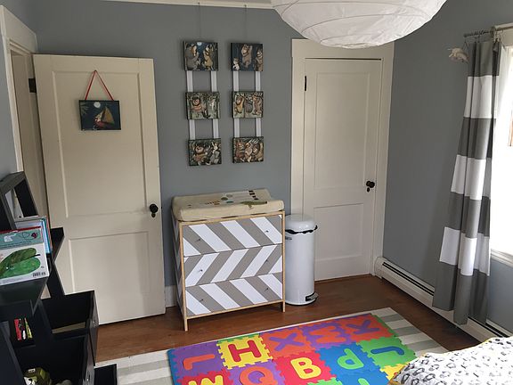 Back bedroom