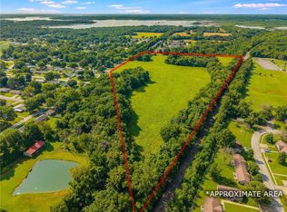 S Water St, Clinton, MO 64735