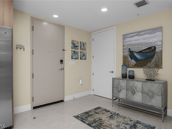 2nd image of 26610 Rosewood Pointe Dr #C-302