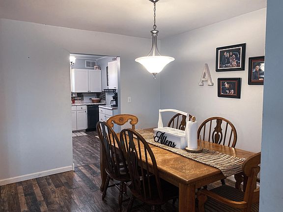 5th image of 111 Nelson Ave