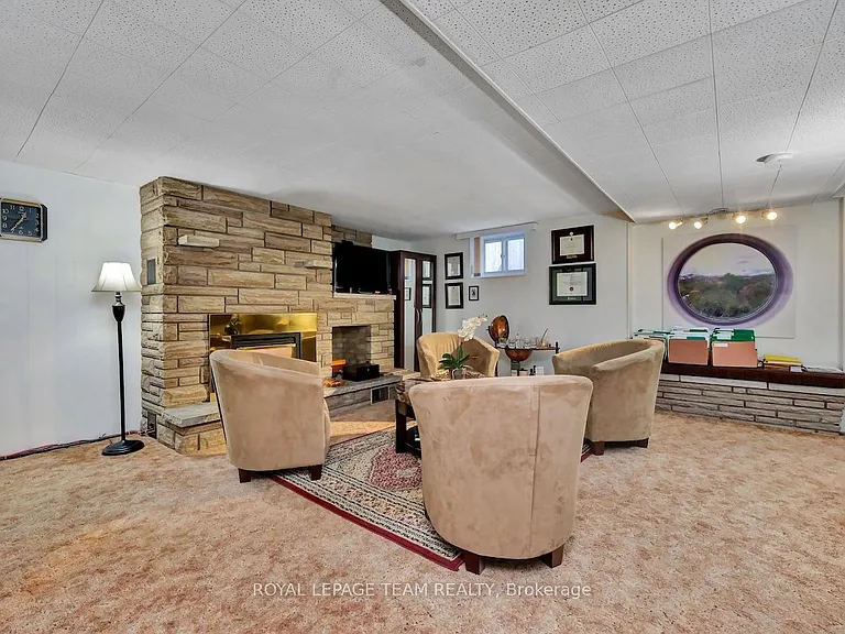1233 Cheverton Ave — Photo 29