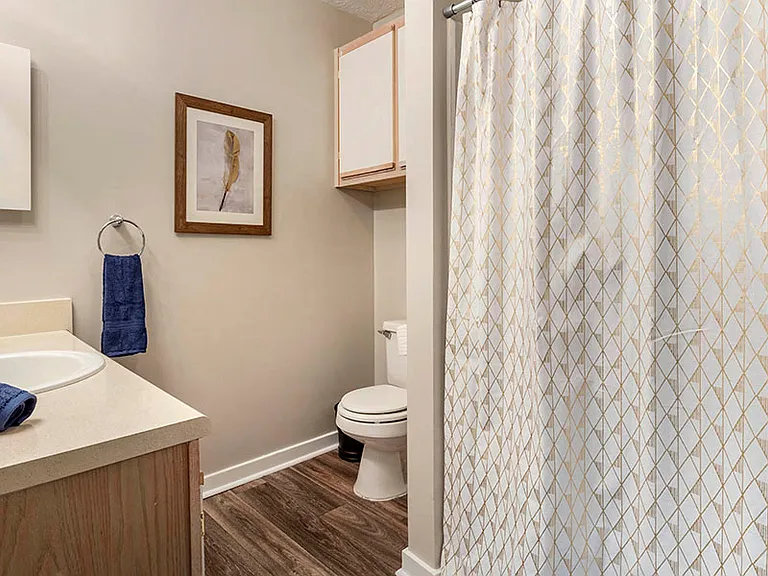 Ridgeland Place Apartment Homes — Photo 17