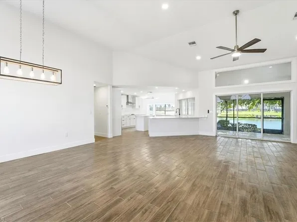 12731 Kelly Sands WAY, FORT MYERS, FL 33908