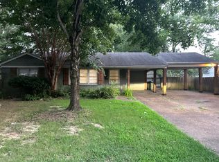 4911 Quince Rd, Memphis, TN 38117