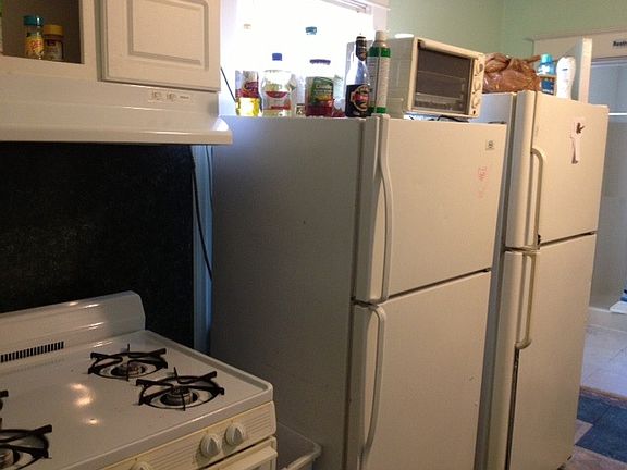 5th image of 809 W Nevada St APT 3
