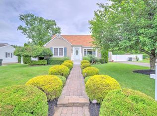 47 Pine Ave, Freehold, NJ 07728