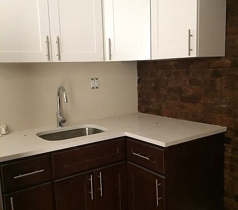 3rd image of 184 Clarkson Ave APT 1C