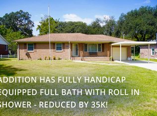 1014 E Recess Rd, Hanahan, SC 29410