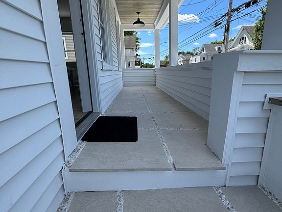 5th image of 202 Goddard Avenue