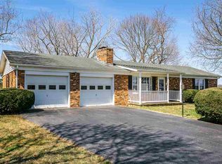 1822 Rockfish Rd, Waynesboro, VA 22980