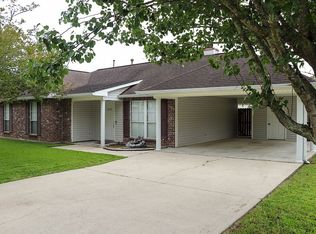 13430 Chase St, Gonzales, LA 70737