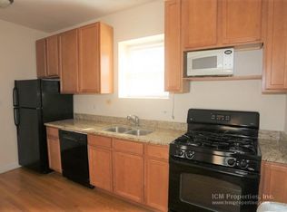 3912 N Pine Grove Ave #3916-3E, Chicago, IL 60613
