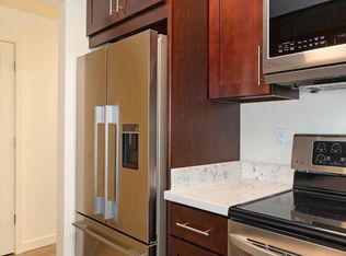 2856 14th Ave W APT 2, Seattle, WA 98119