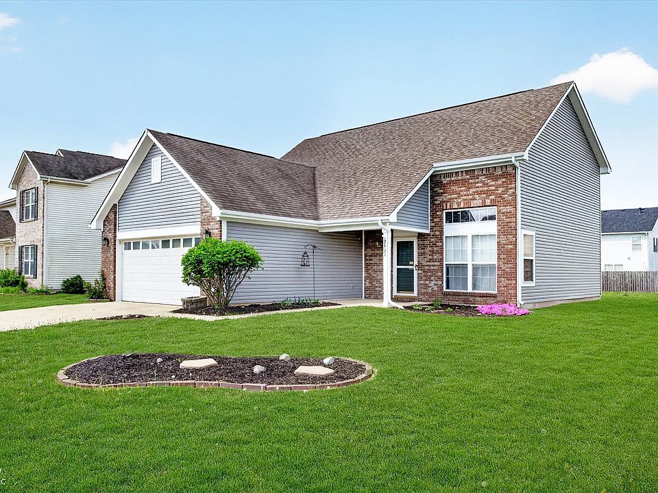 1st image of 2428 Foxtail Dr