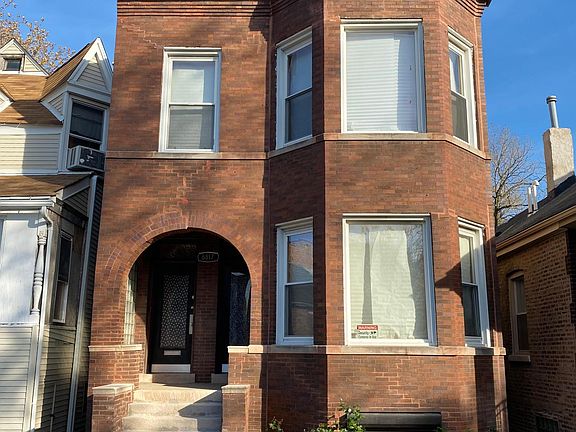 2nd image of 6817 S Calumet Ave