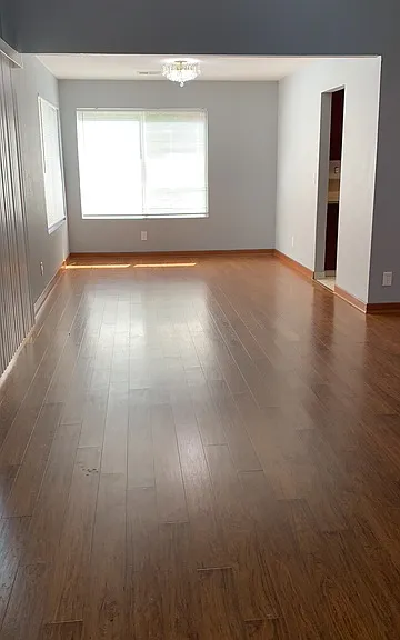 467 Whitney Ave — Photo 10