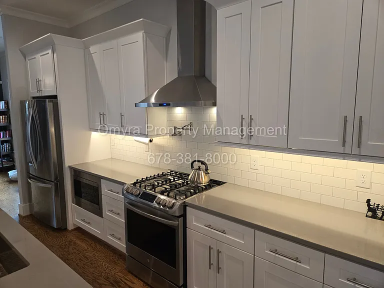 716 Glenwood Ave SE #A — Photo 7