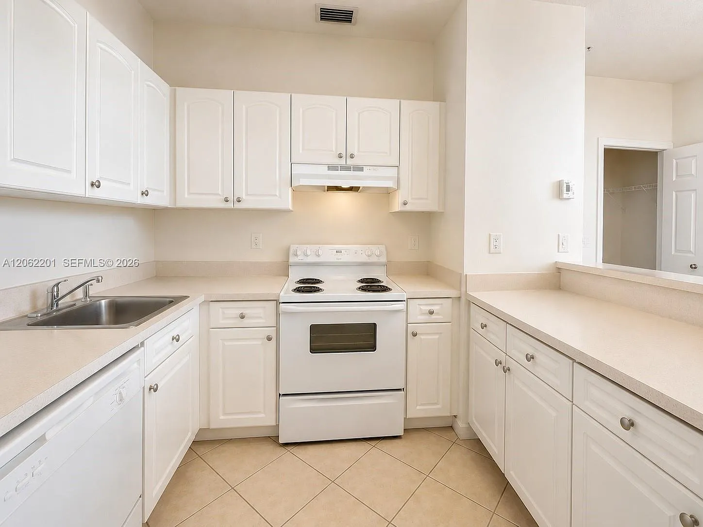 Bird Grove Condo — Photo 2