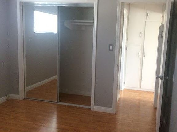 4th image of 320 E Hyde Park Blvd APT 07