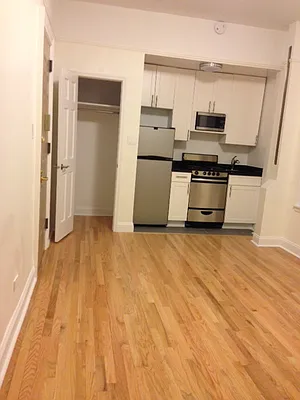 Rented by Mall Properties, Inc. | media 20