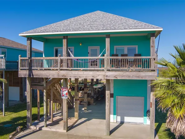 2569 Palm Dr, Crystal Beach, TX 77650