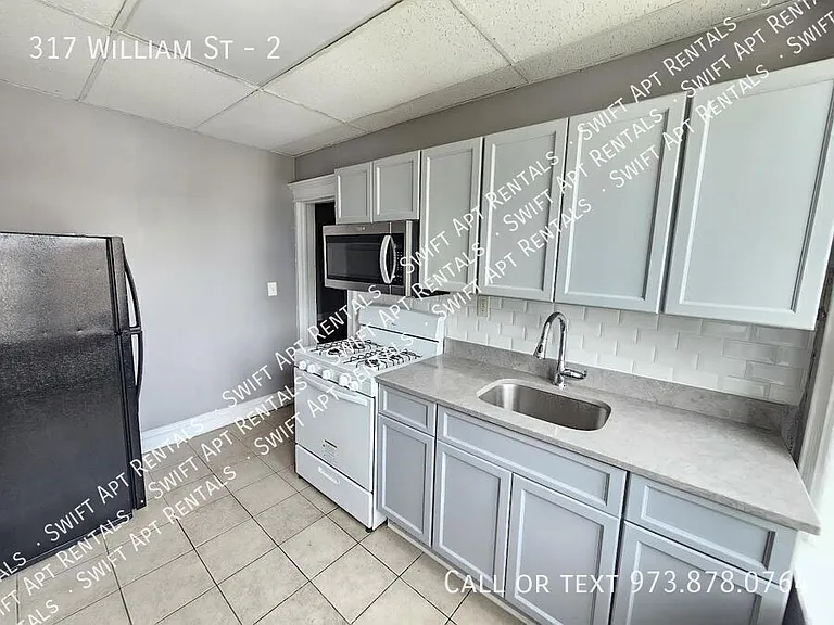 317 William St #2 — Photo 2