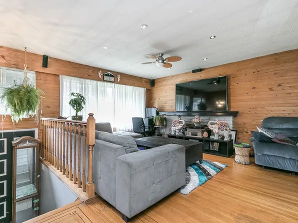 11405 92nd Ave, Delta, BC V4C 3K8