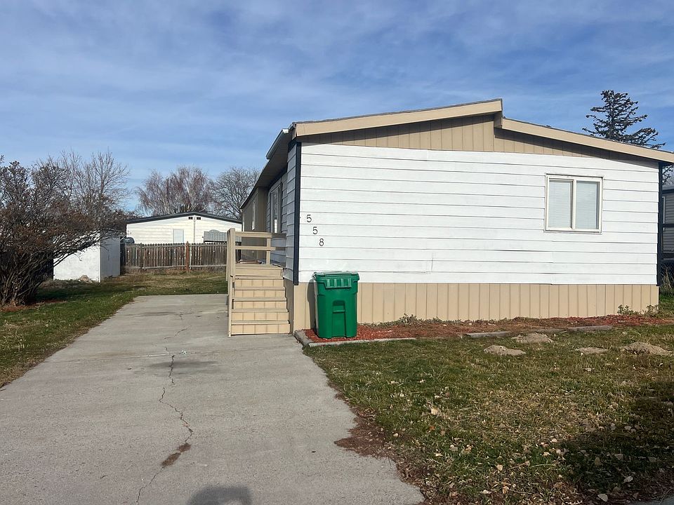 1st image of 558 Bluebird Dr