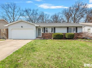 809 Diane Ct, Springfield, IL