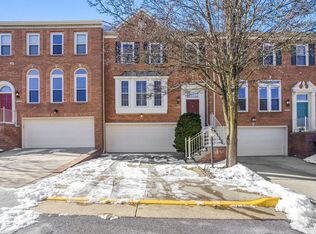 1794 Dawson St, Vienna, VA 22182