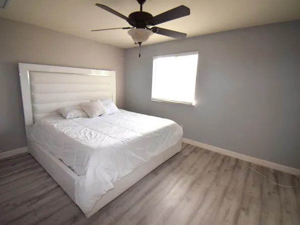 2218 SW Marshfield Court, Port St Lucie, FL 34953