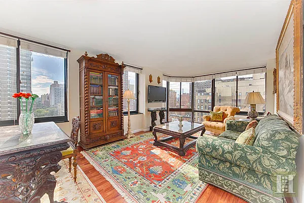 Rented by Halstead Real Estate | media 12