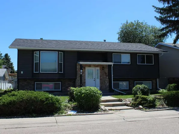 99 NW McNab Park St E, Brooks, AB T1R 0K6