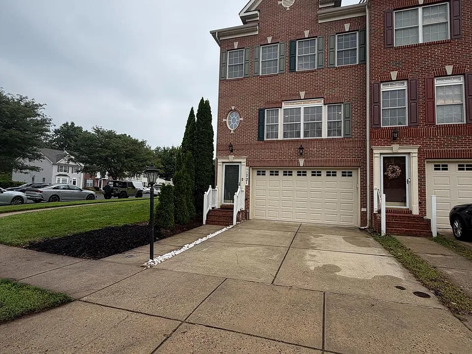 11721 Cider Press Pl #1