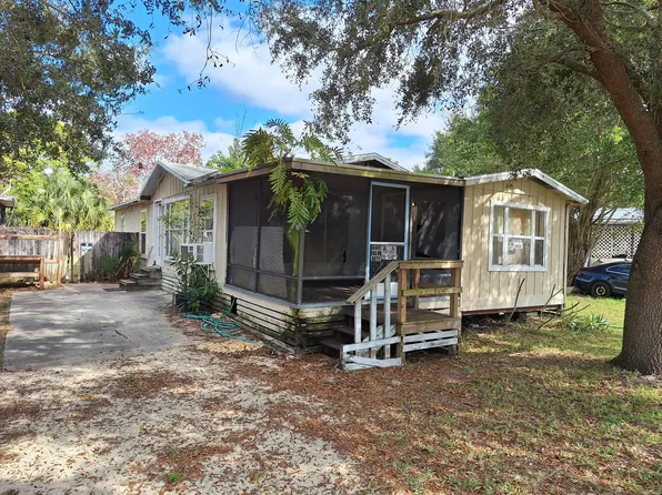 350 Akorn St, Cocoa, FL 32927