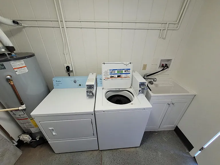 350 Los Altos Dr #3 — Photo 14