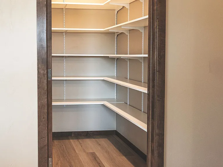 238 N Park Ln — Photo 13
