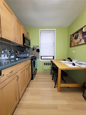 Sold by Remax Edge | media 7