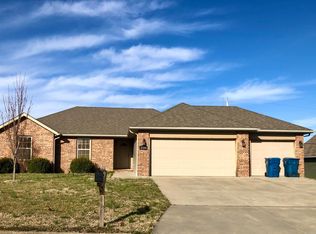 2104 Alabama Ave, Joplin, MO 64804